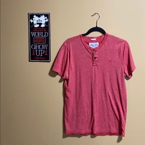 🎧Mens Abercrombie and Fitch red tshirt🎧